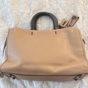 Coach 1941 Rogue 39 Colorblock with removable shoulder straps